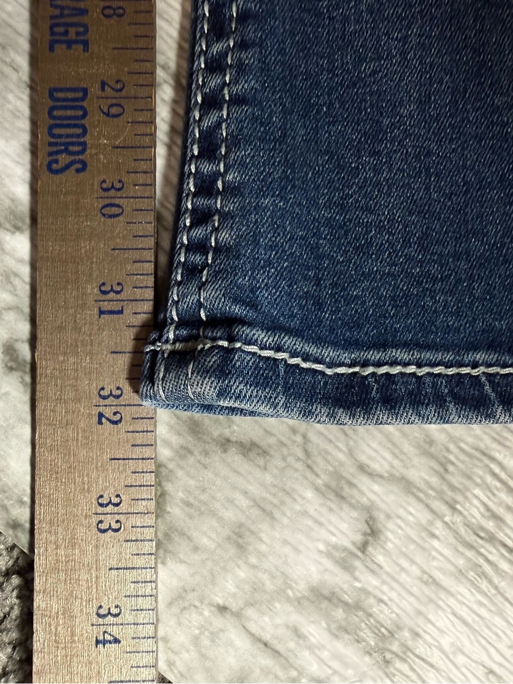 NWT Miss Me Jeans Women Size 28x32 Mid-Rise Bootcut Embellished Cross $134 - Picture 8 of 11